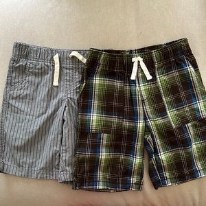 Crazy 8 5T shorts 2 pairs